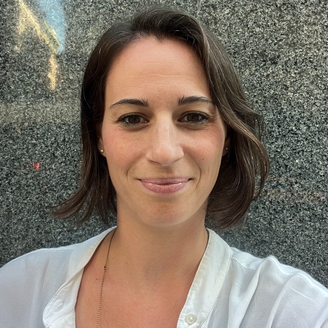 Laura's profile image