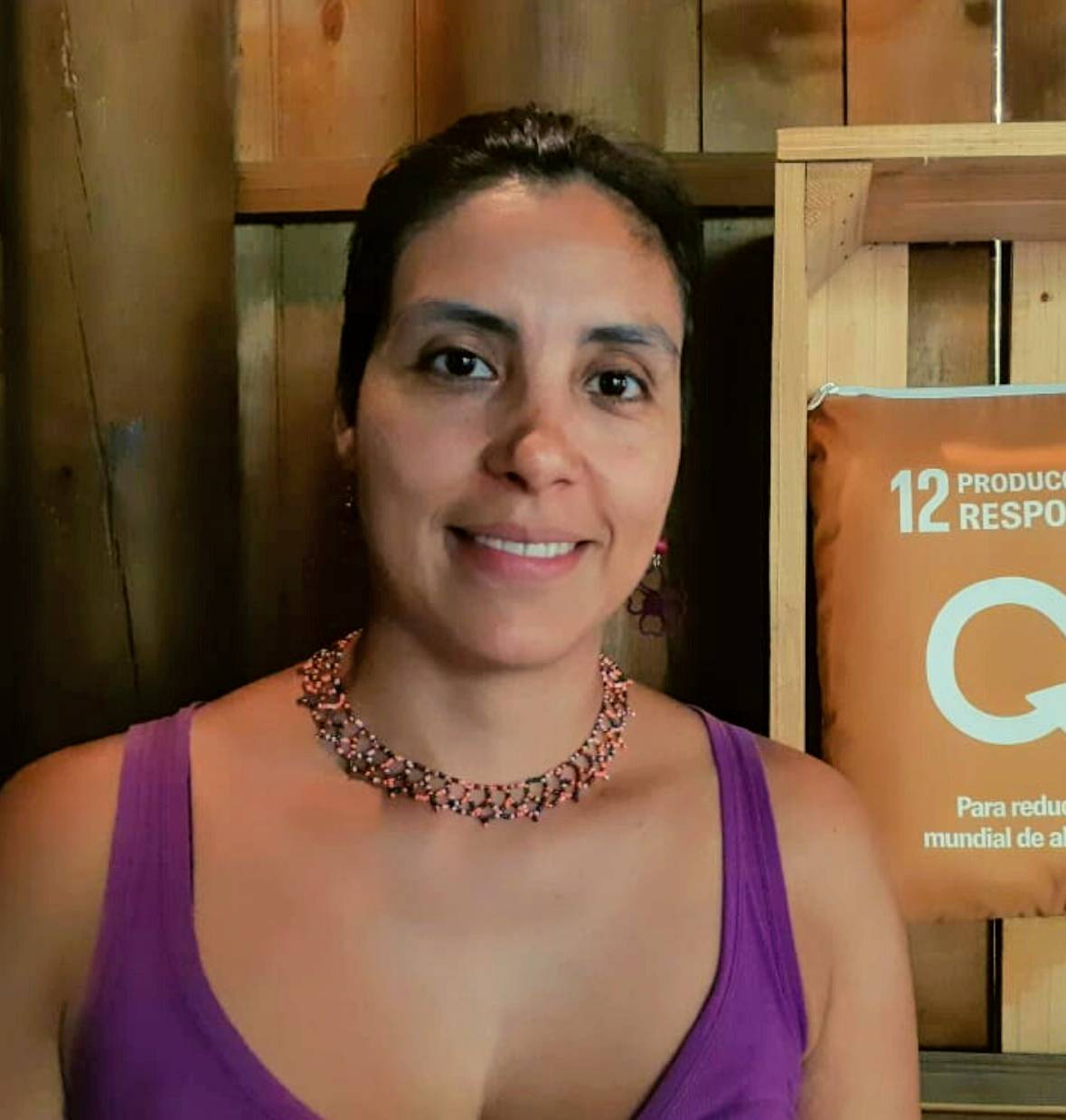 Angela Viviana's profile image